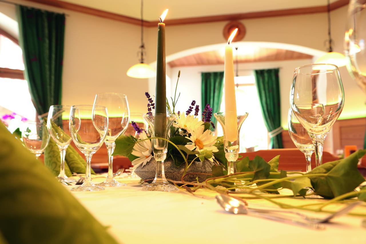 Postgasthof, Hotel Rote-Wand ไบริชเซลล์ ภายนอก รูปภาพ
